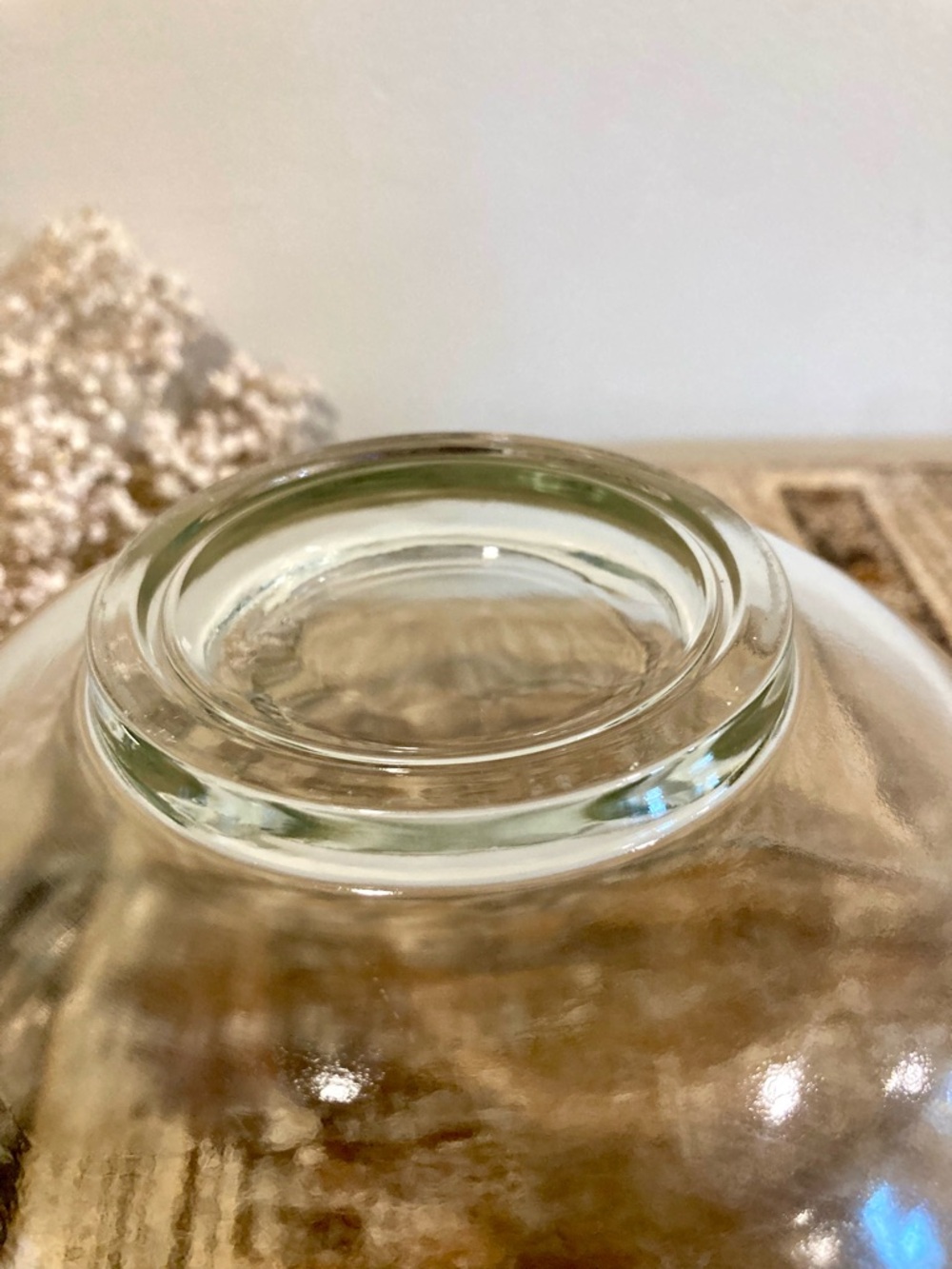 Clear Scalloped Glass Serving Bowl Ruffle Edge 10” Across - Picture 7 of 14
